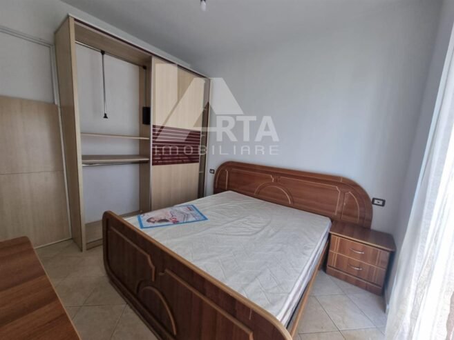 Jepet me qera Apartament 2+1 Lagjja Apollonia Fier