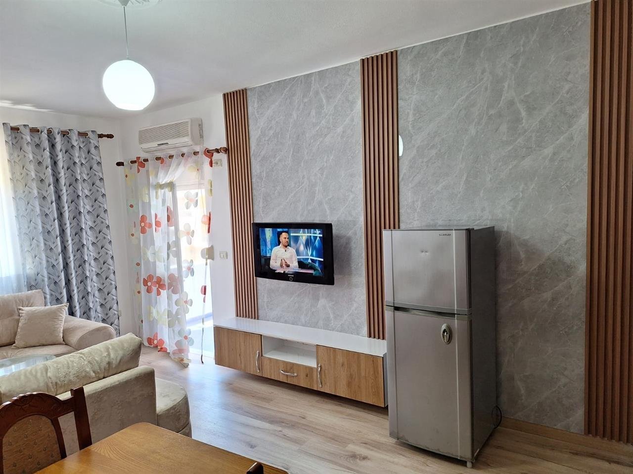 SHITET APARTAMENT 1+1 NE PLAZH ILIRIA ME PAMJE DETI !