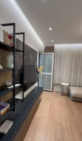 1+1+BLK ME QIRA TEK 5 MAJI 600 EURO