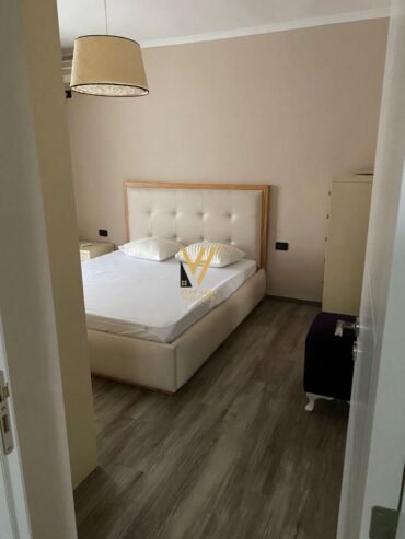 2+1 ME QERA NE PORCELAN 550 EURO