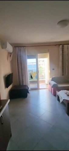2+1 NE DURRES, RROTA E KUQE 200.000 EURO