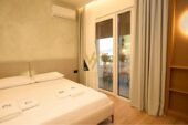 1+1 & STUDIO NE LUNGOMARE, VLORE 330.000 EURO