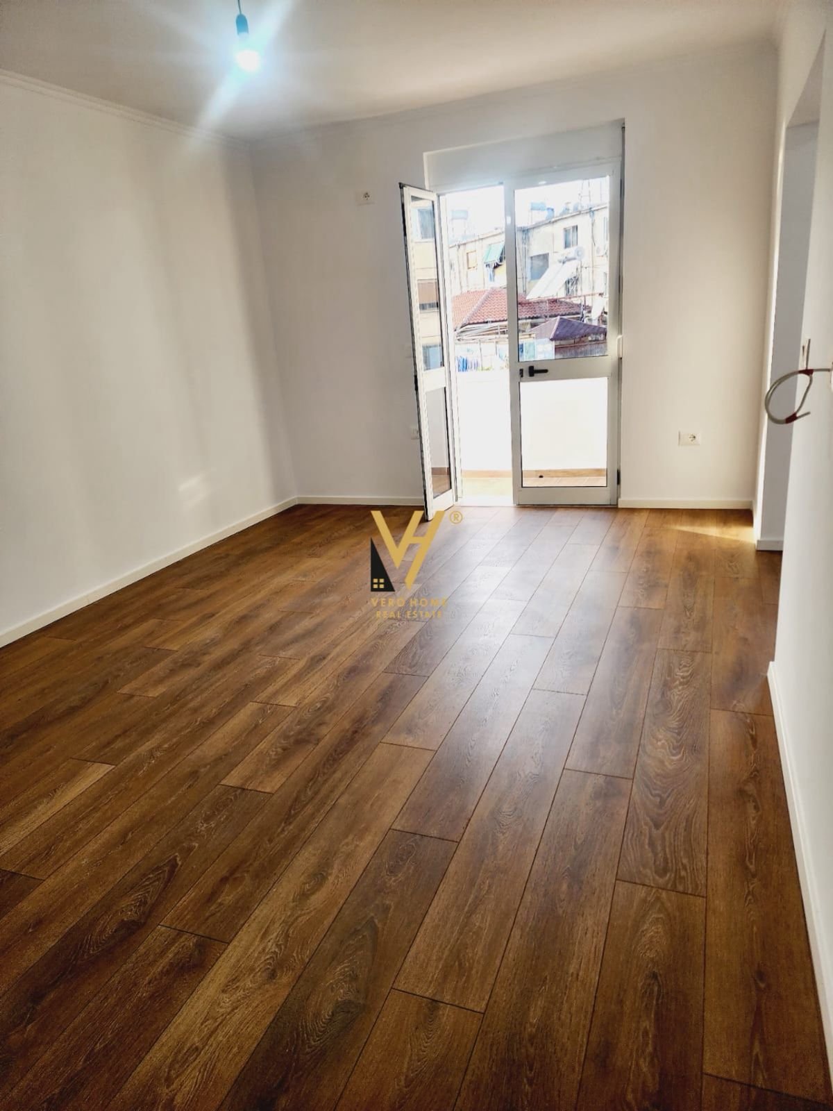 2+1 NE ALI DEM, SHKOLLA 1 MAJ 155.000 EURO