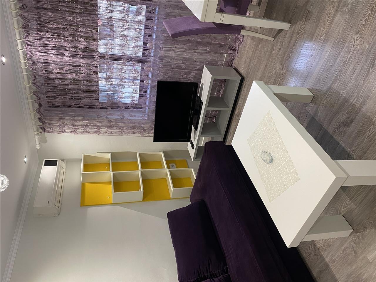 Apartament 2+1 me qera ne Xhamllik