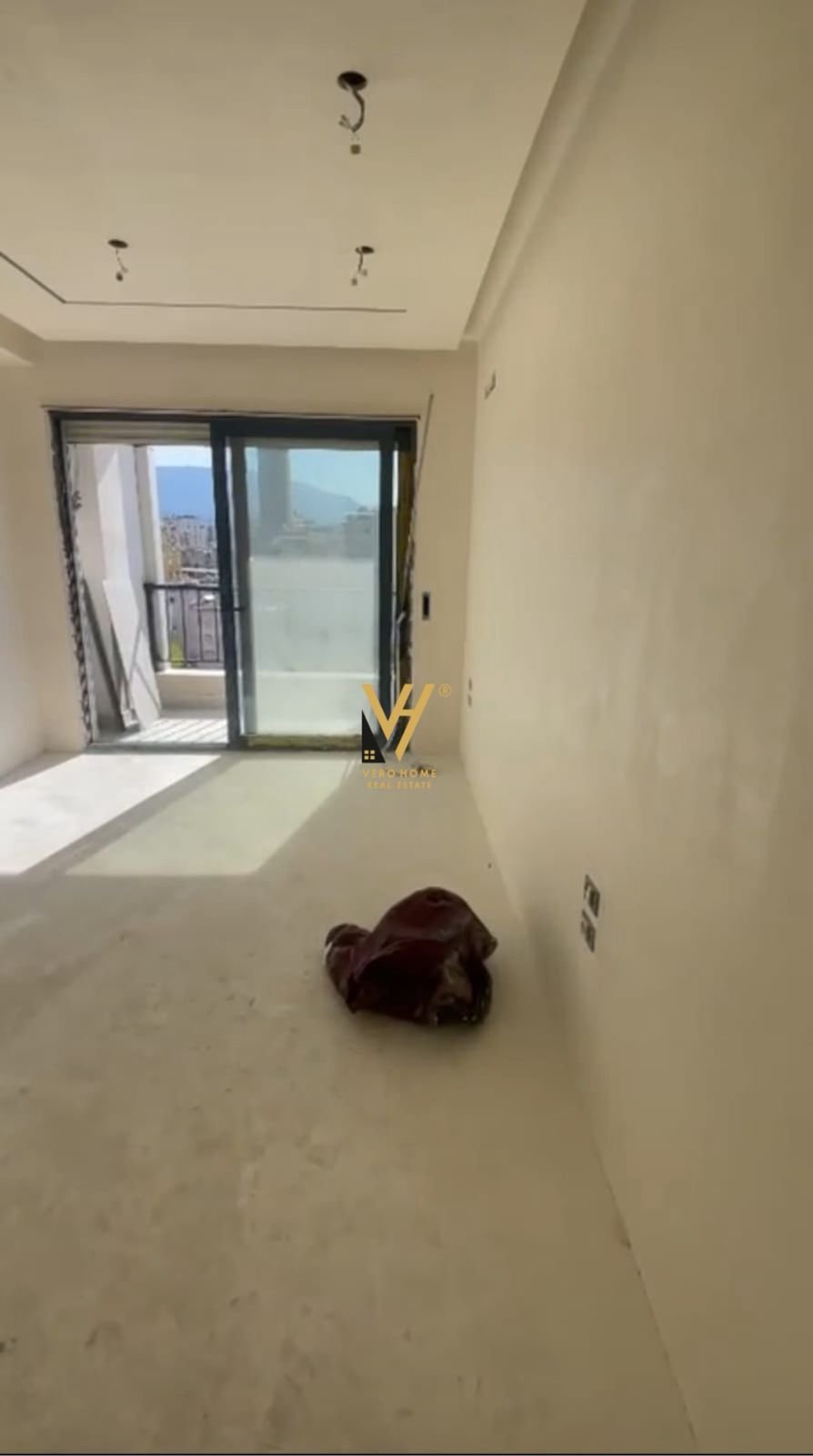 2+1+2+BLK TE RRUGA E DURRESIT 254.000 EURO