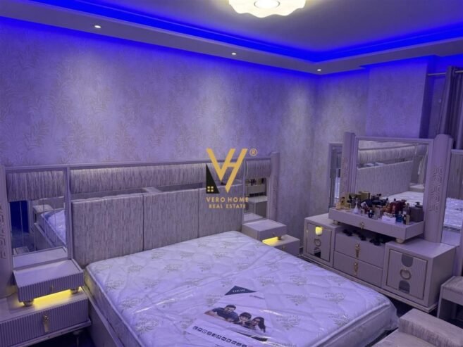 1+1+BLK ME QERA TE UNIVERS CITY 500 EURO