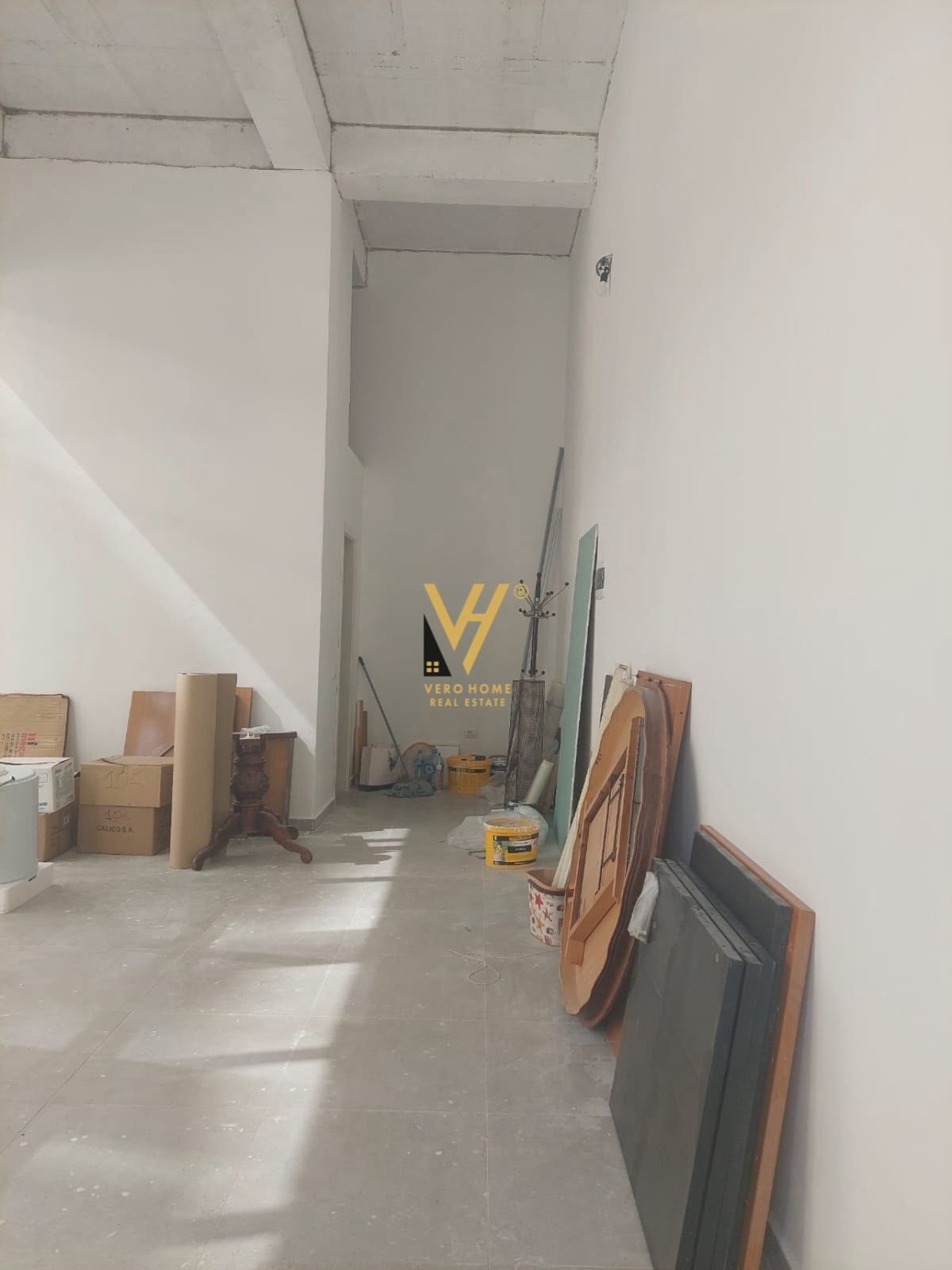 DYQAN 64 M2 ME QERA NE VASIL SHANTO 60.000 LEKE