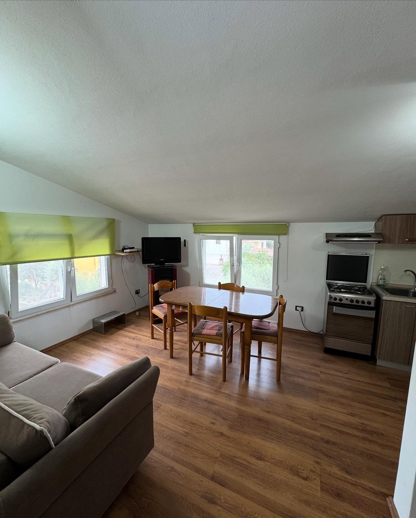 ⚡️ Jepet me qera kati i shtepise private,Kavaje ⚡️