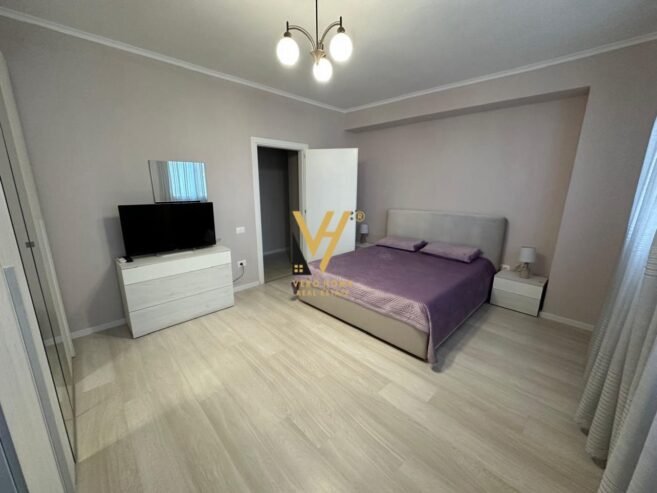 3+1+2+BLK ME QERA TE ISH EKSPOZITA 1.300 EURO