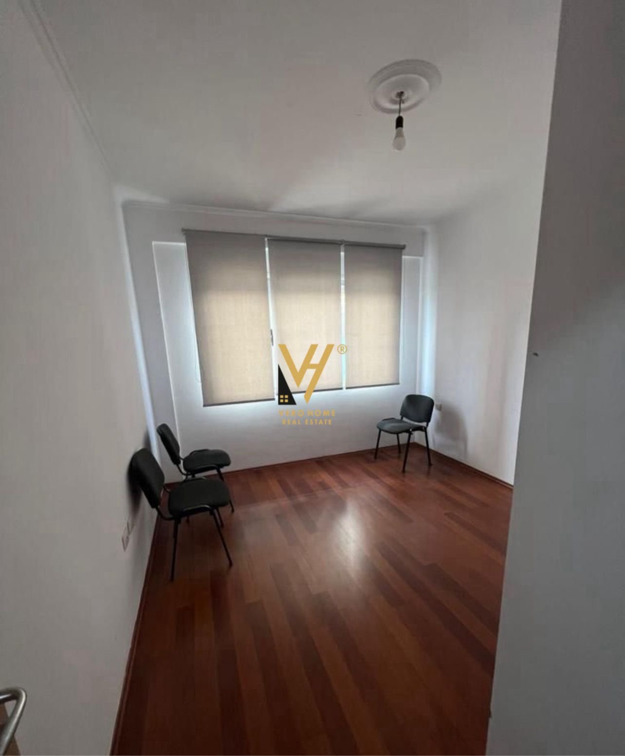 ZYRE 130 M2 ME QIRA TE 5 MAJI 950 EURO