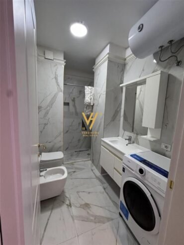 1+1+BLK ME QERA TE UNIVERS CITY 500 EURO