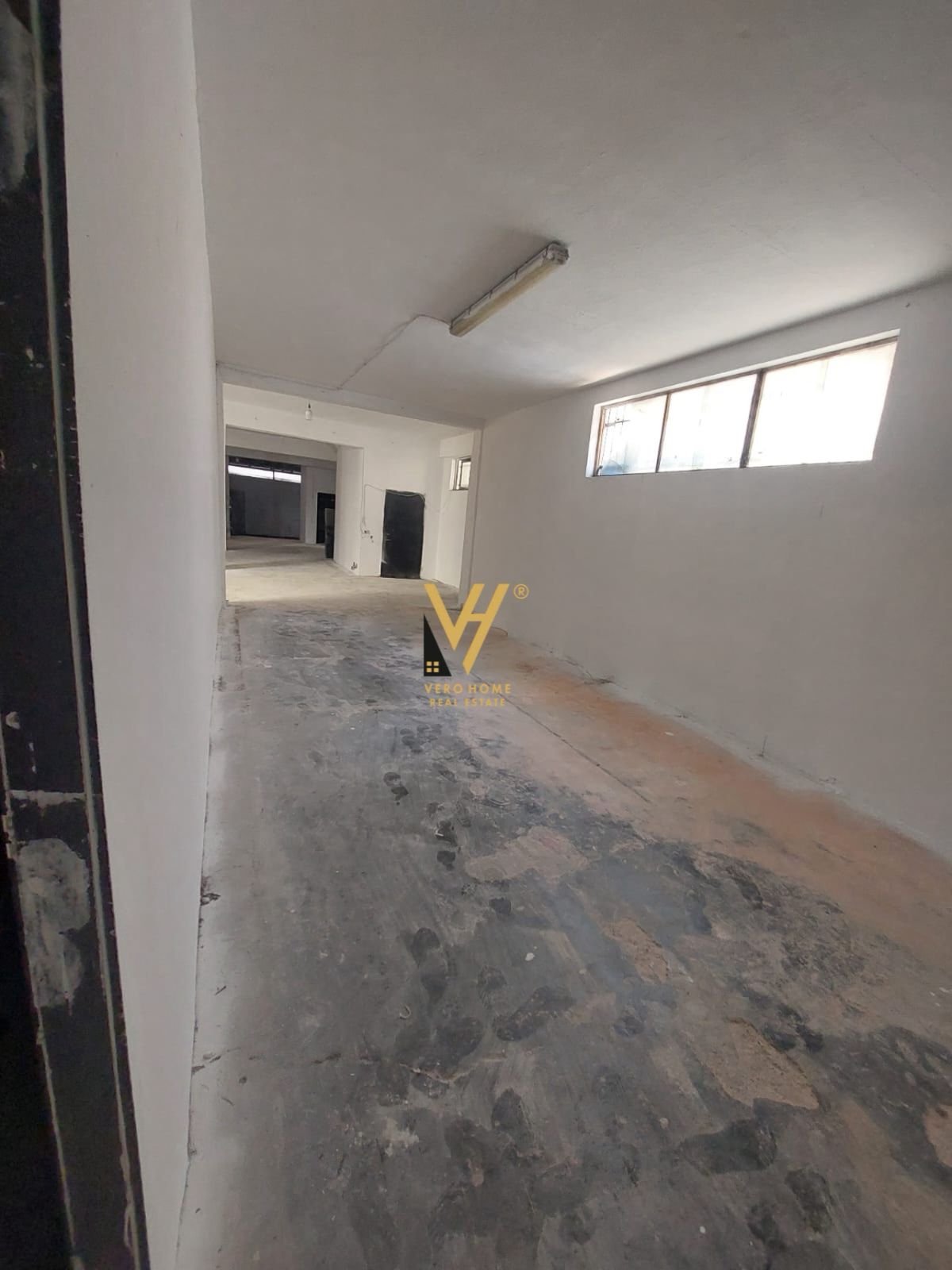 MAGAZINE 550 M2 ME QERA NE DON BOSKO 3.000 EURO