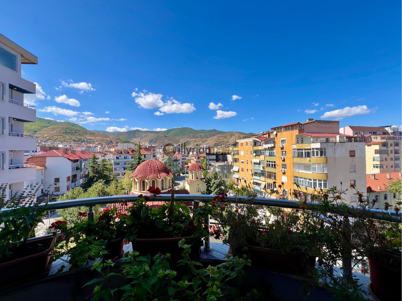 Shitet, Apartament 2+1+Ballkon, stadiumi ”Gjorgji