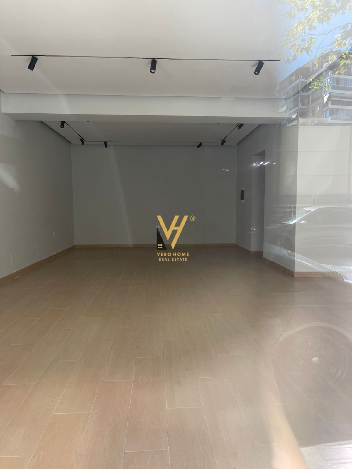 DYQAN 250 M2 ME QIRA NE SELITE 400.000 LEKE