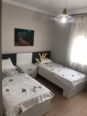3+1+2+BLK ME QERA NE QENDER 1.100 EURO