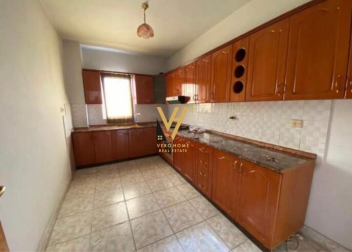 2+1+BLK ME QIRA TE KOMUNA E PARISIT 450 EURO