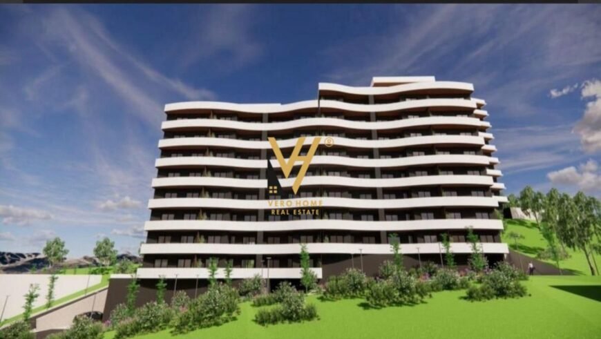 1+1 TE MARINA BAY, VLORE 195.000 EURO