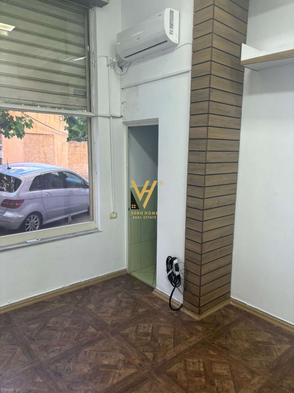 DYQAN 50 M2 ME QIRA TE RRUGA SIRI KODRA 25.000 LEK