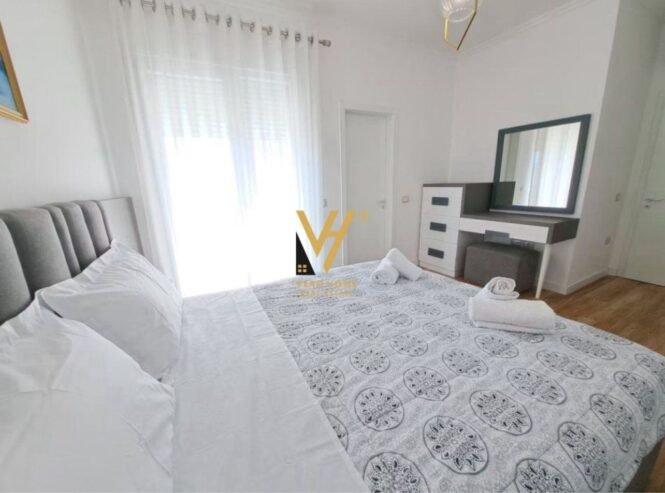 2+1+2+BLK ME QERA TE PAZARI I RI 1.250 EURO