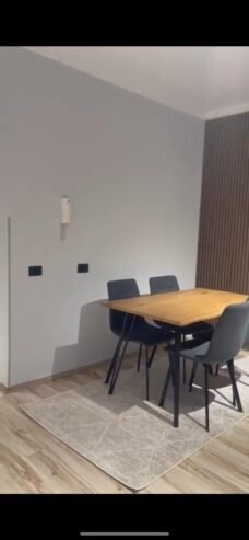 apartament me qera