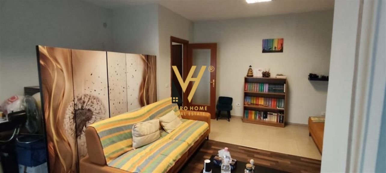 1+1+BLK TE KRISTAL CENTER 170.000 EURO