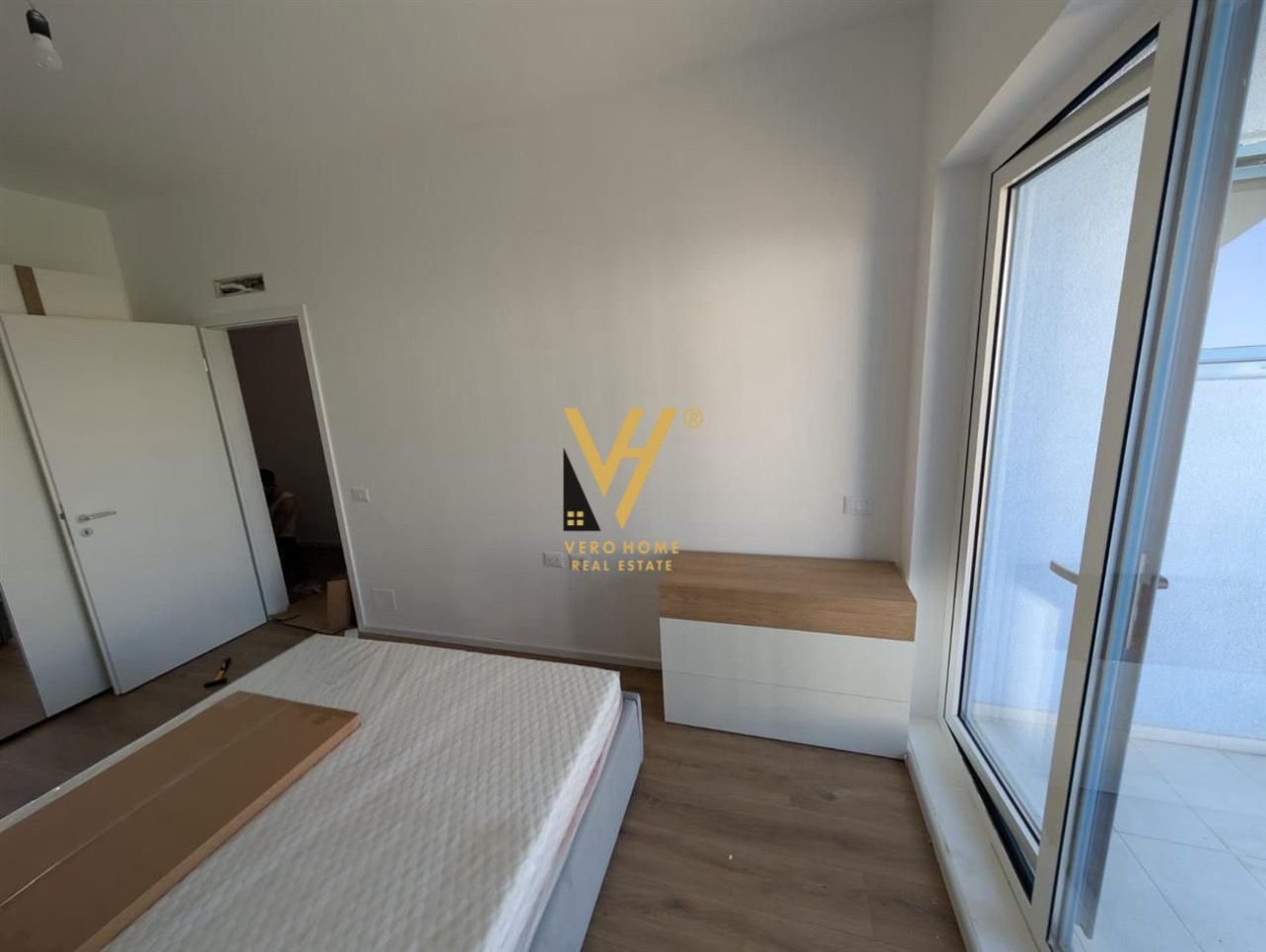 1+1+BLK ME QERA TE REZ OXA, RR.DALIP TOPI 450 EURO