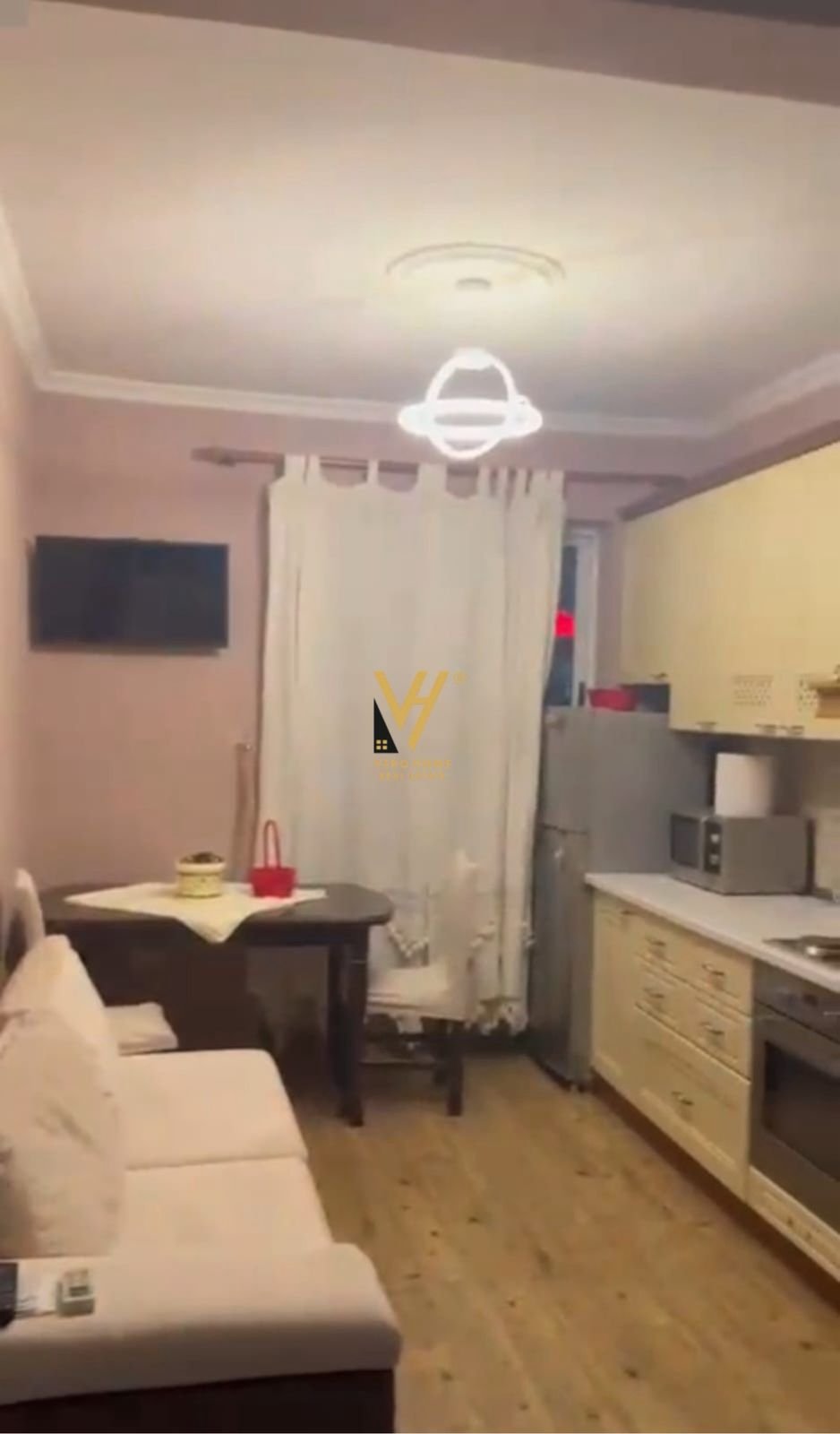 2+1+2BLK ME QERA TE ZOGU I ZI 65.000 LEKE