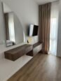 2+1+BLK ME QERA TE ZOGU I ZI 1.000 EURO
