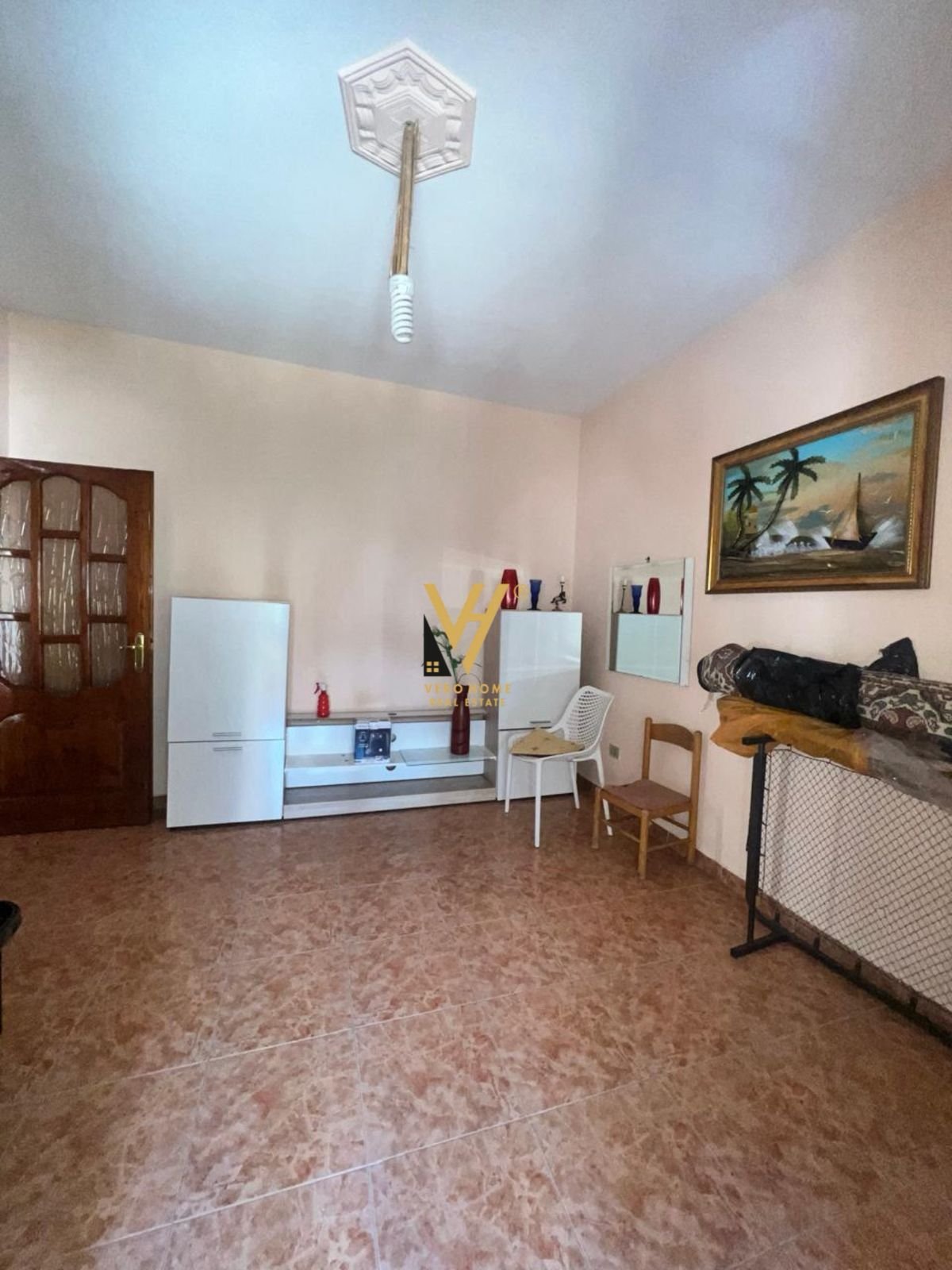 3+1 ME QERA TE SHALLVARET 1.500 EURO