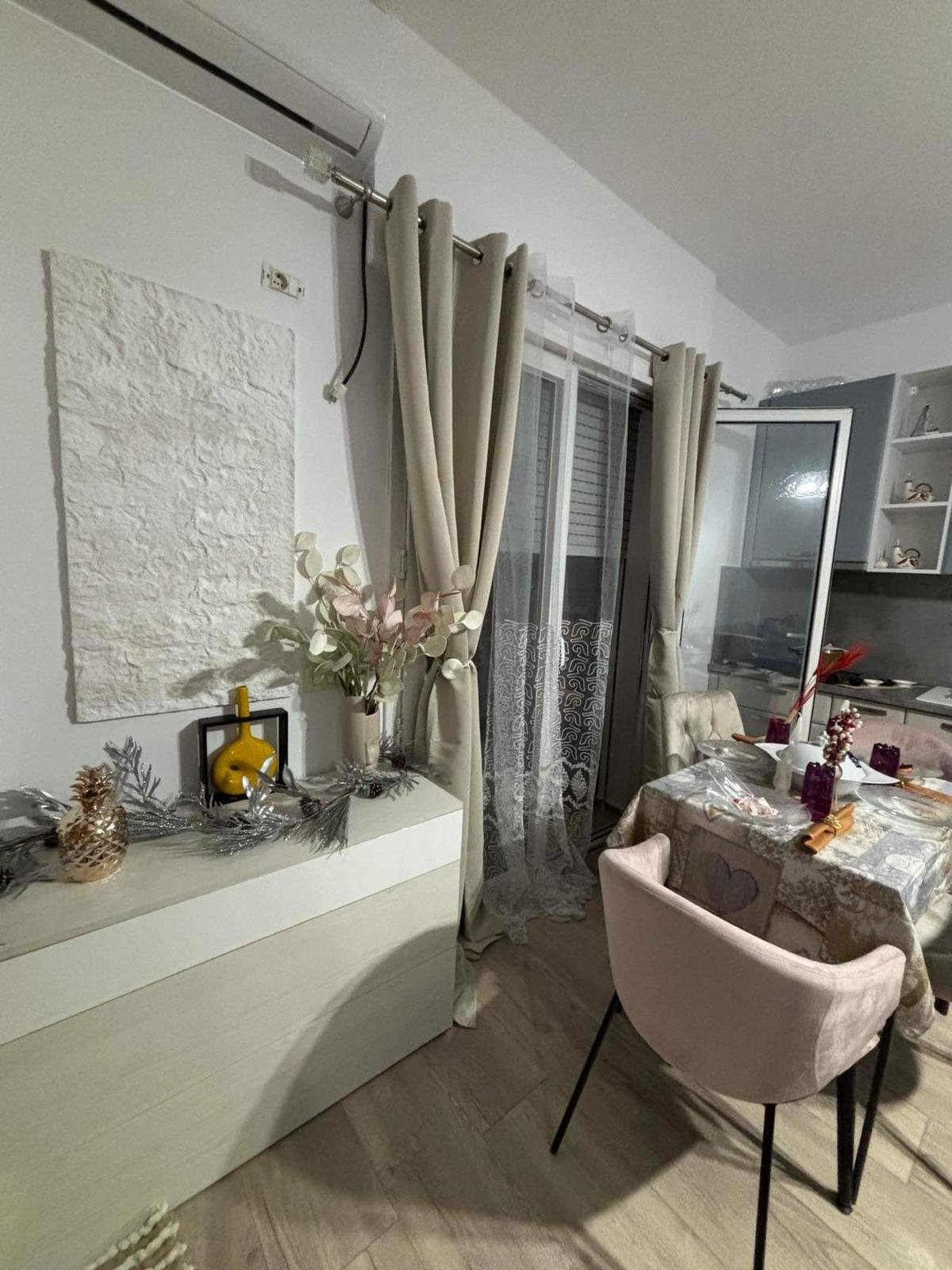 🏡 Jepet me Qira Apartament 1+1 Rruga e Cipajve,