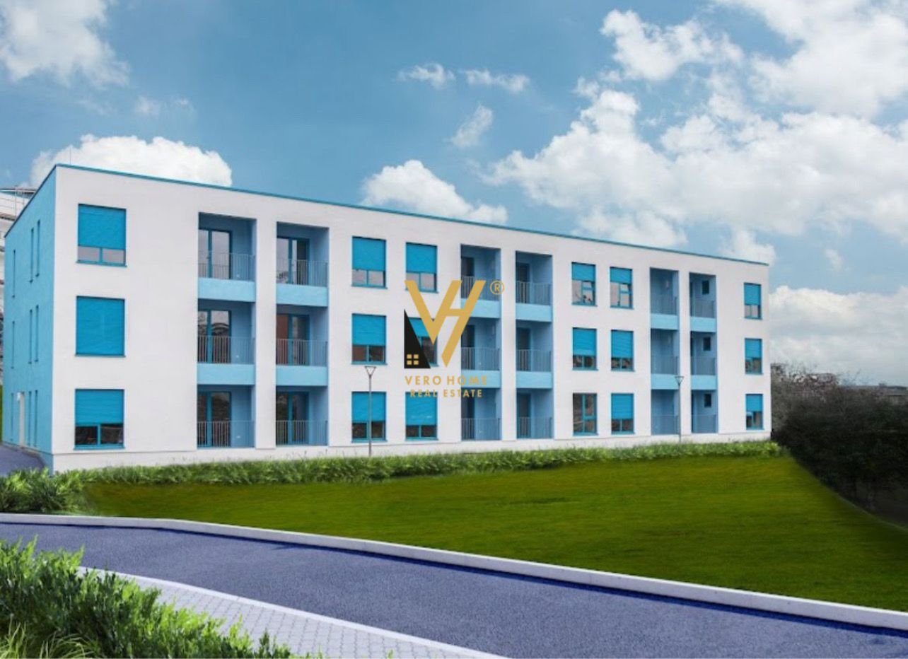 ZYRE 70 M2 ME QERA TE REZ OXA, RR.DALIP TOPI 300 E