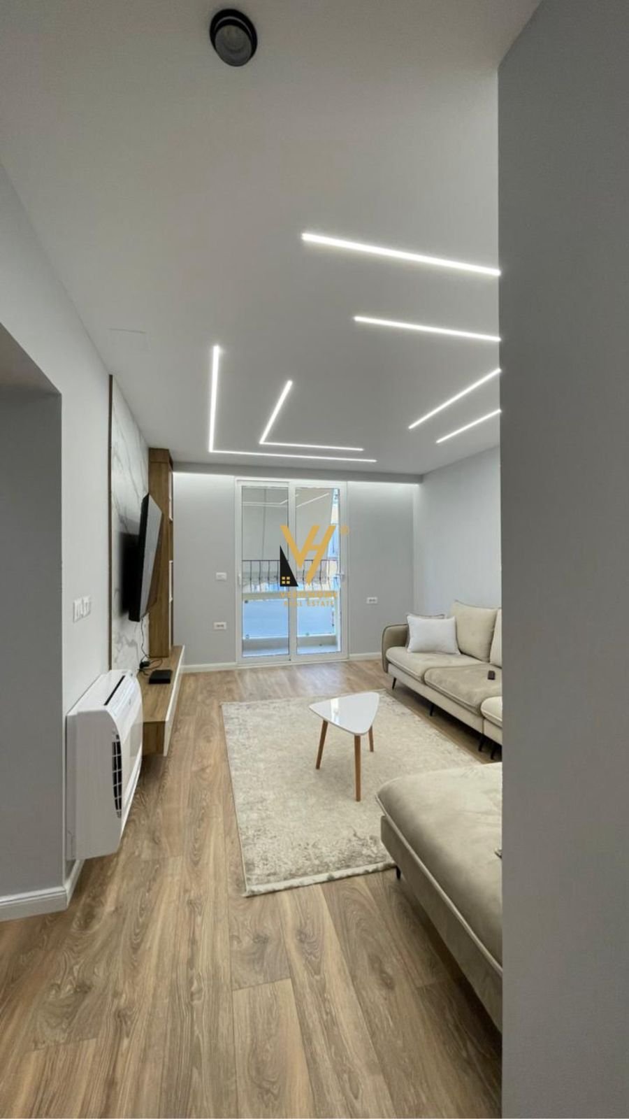 1+1+BLK ME QERA TE BLLOKU 80.000 LEKE