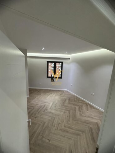 ZYRE 126 M2 TE REZ OASIS, UNAZA E RE 1.250 EURO