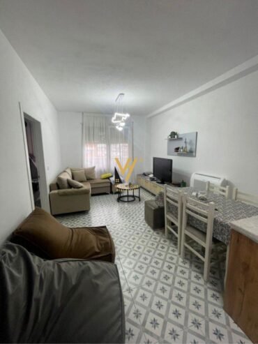 JEPET APARTAMENT 1+1 ME QERA YZBERISHT 45.000 LEKE