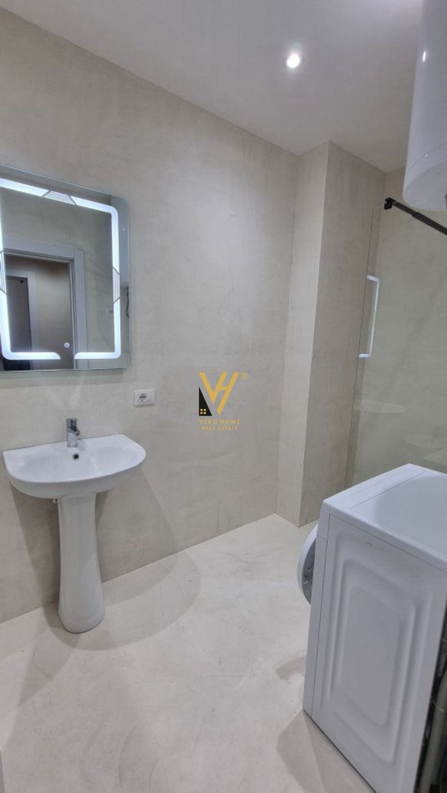1+1 ME QIRA NE DON BOSKO 53.000 LEKE
