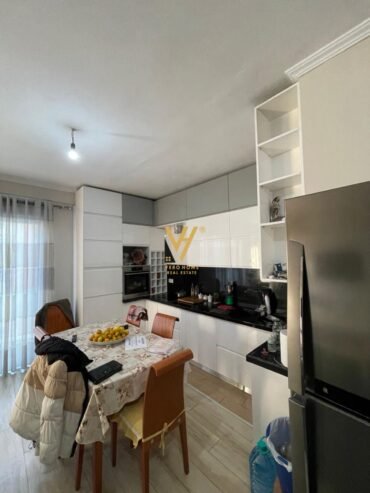 3+1+BLK NE LAPRAKE 250.000 EURO