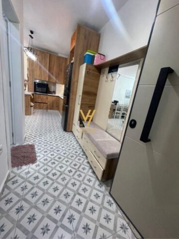 JEPET APARTAMENT 1+1 ME QERA YZBERISHT 45.000 LEKE