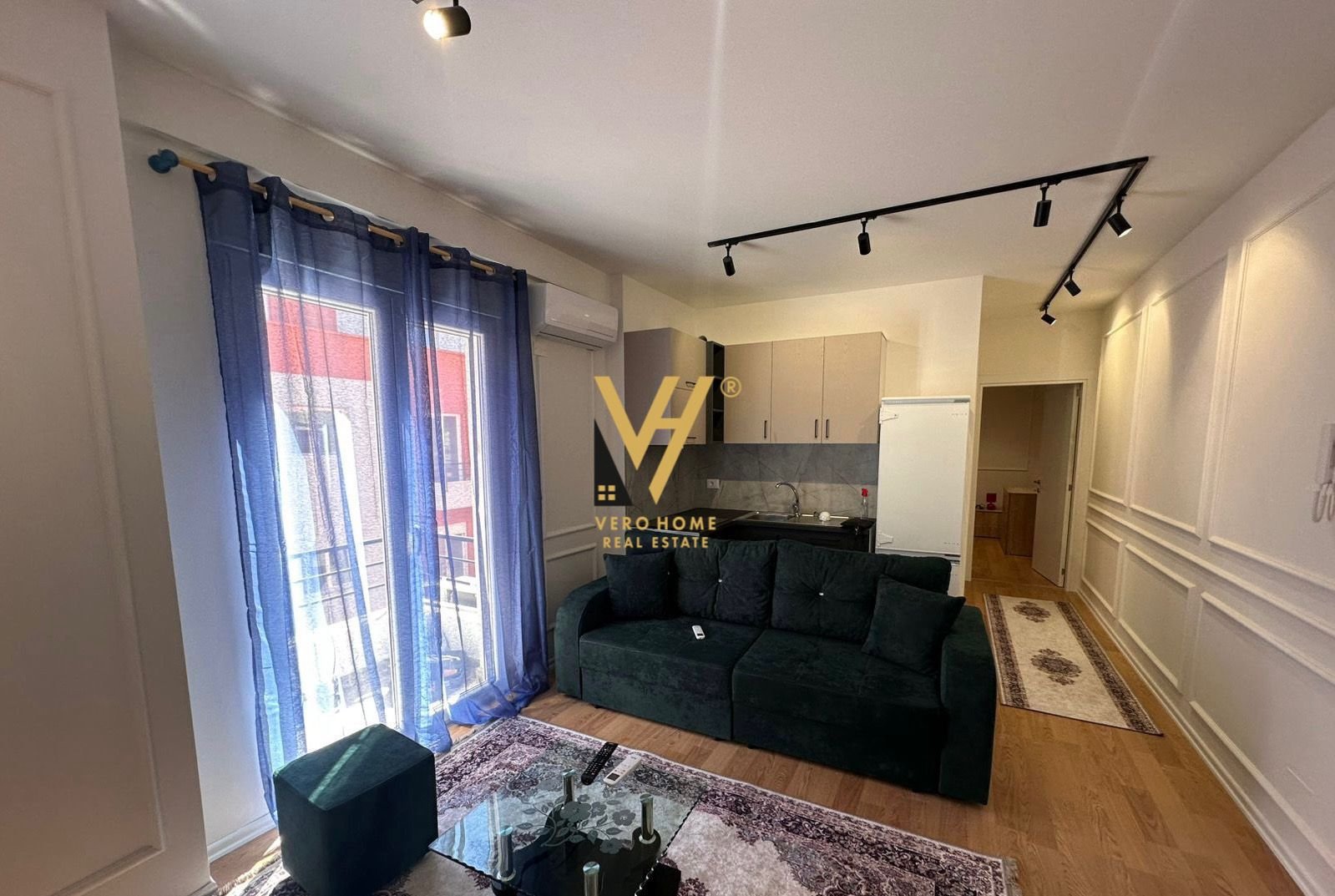 1+1 ME QIRA NE SELITE 50.000 LEKE