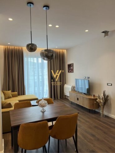 2+1+BLK ME QERA TE KOMUNA E PARISIT 1.100 EURO