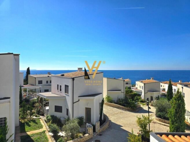 VILE DY KATESHE NE DHERMI 699.000 EURO