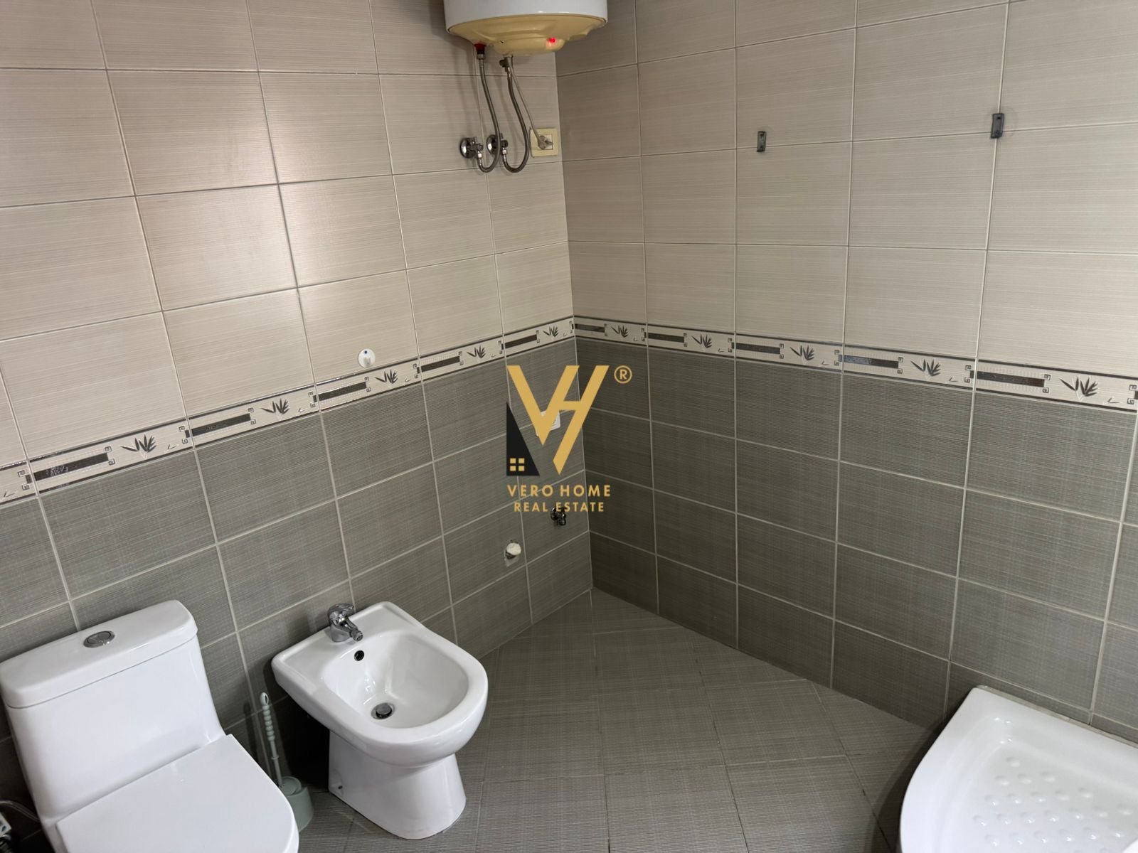 1+1+BLK NE ASTIR 95.000 EURO