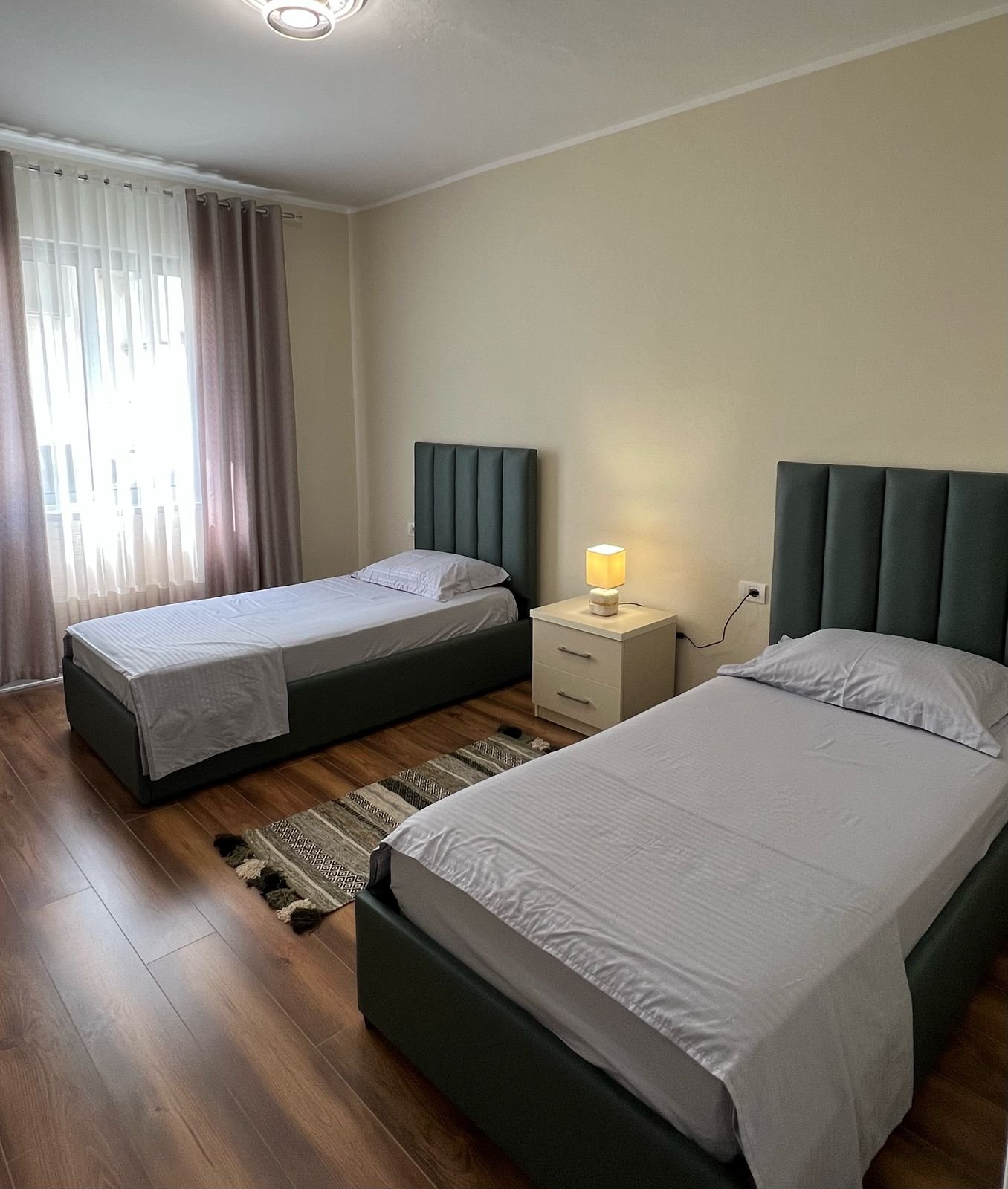 Durres, shitet apartament 2+1+Ballkon, 185000 euro