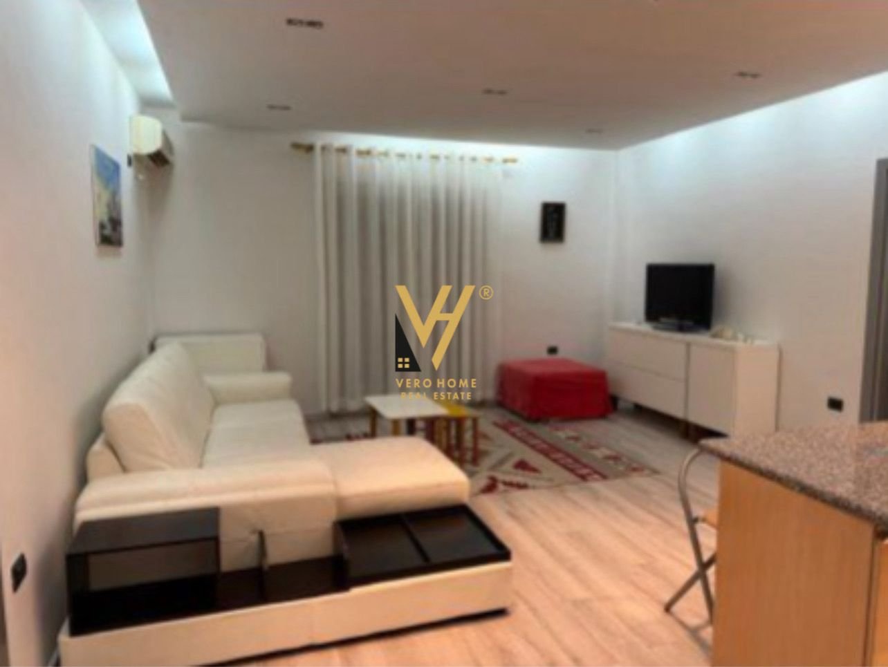 1+1 ME QIRA TE RRUGA DERVISH HIMA 600 EURO