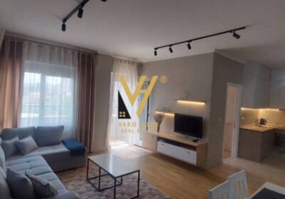 b8884e1c-748f-432f-975b-896cb09c694b