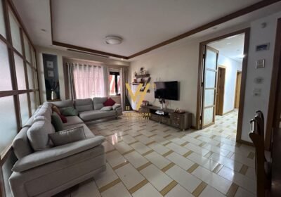 b8b61d18-5353-4944-98f2-1c8617c95bb6