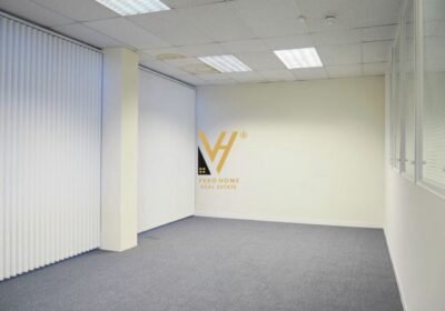 c8984329-dbc9-4f05-bf4a-79886f07335e