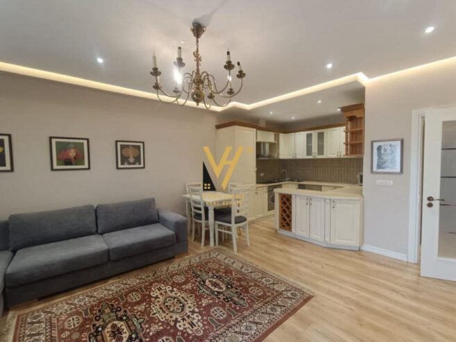 1+1 ME QIRA TE RRUGA E ELBASANIT 800 EURO