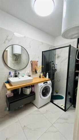 1+1+BLK TE ZOGU I ZI 204.000 EURO