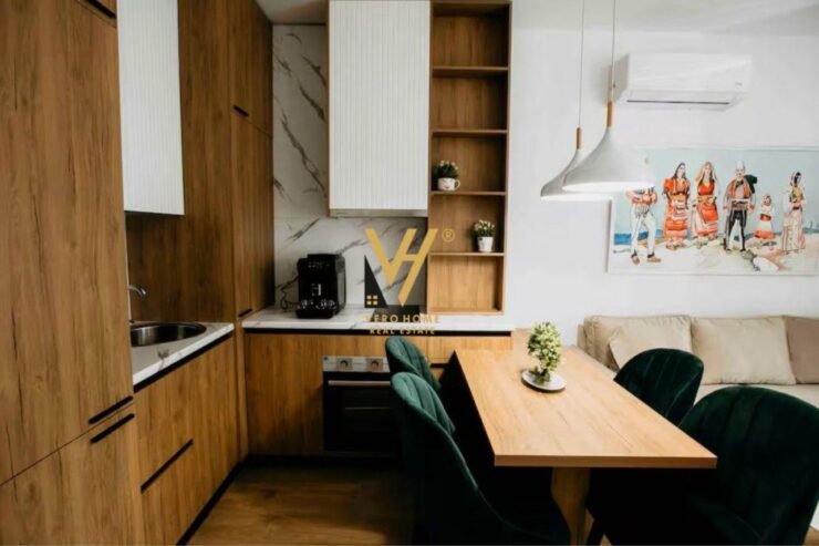 1+1 ME QERA TE BULEVARDI I RI 590 EURO