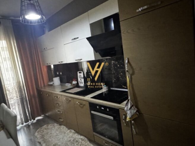 JEPET APARTAMENT 1+1 ME QERA PALLATET CABEJ 400 EU
